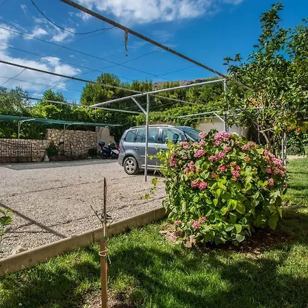 Apartman With A Swimming Pool Baska, Krk - 5354 *