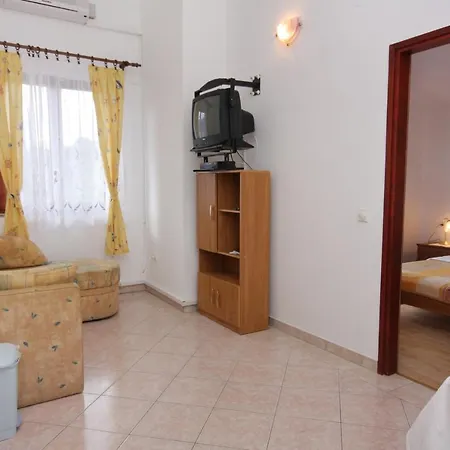 With A Swimming Pool Baska, Krk - 5354 Baška