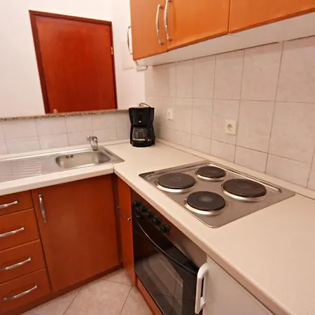 Apartment With A Swimming Pool Baska, Krk - 5354 Baska (Krk)